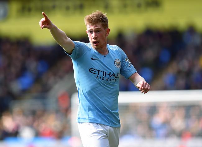 9场6球，身为中场的若昂-内维斯成为本赛季巴黎队内第一射手